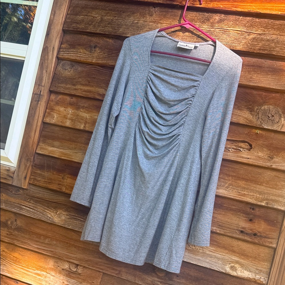 ^ Goddess gear Heather Gray Ruched Tunic